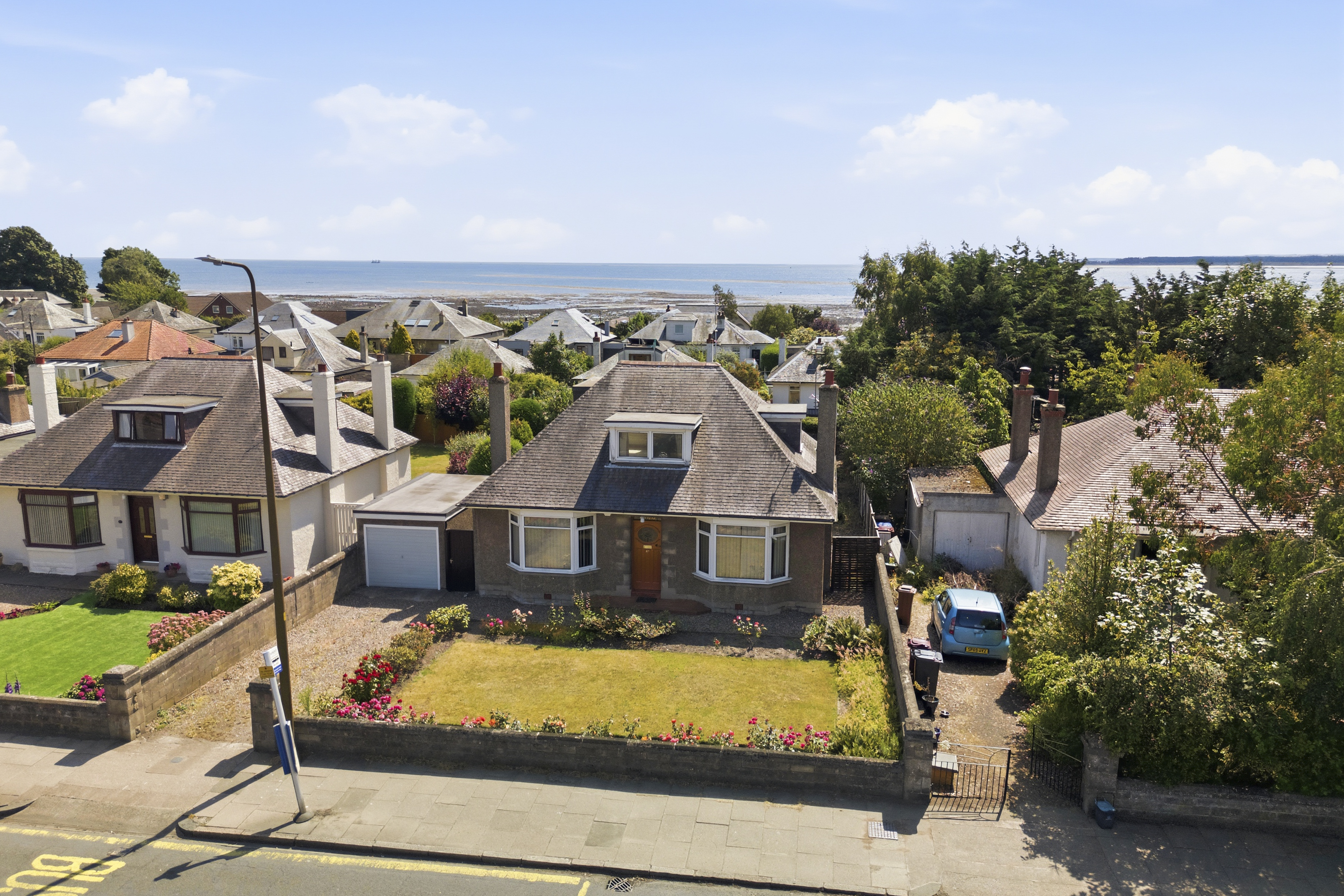 82 Dalhousie Road, Broughty Ferry, DD5 2UB